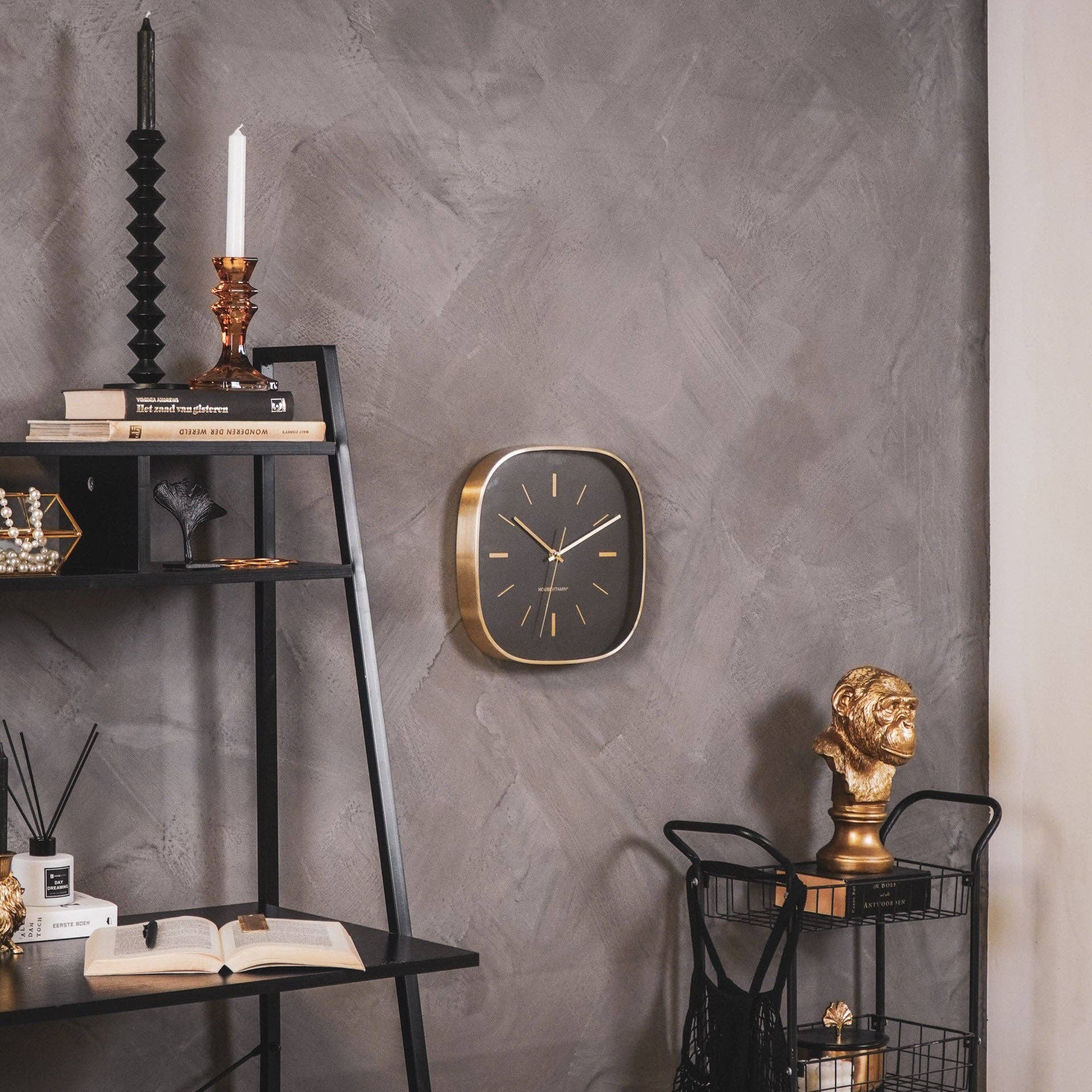 Orologio HV Quadrate Stripes - Nero -29x4,3x30 cm