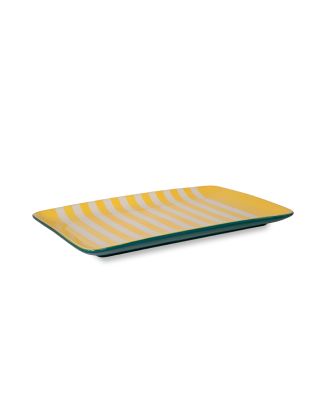 Piatto in stoneware. Versione giallo con linee bianche.