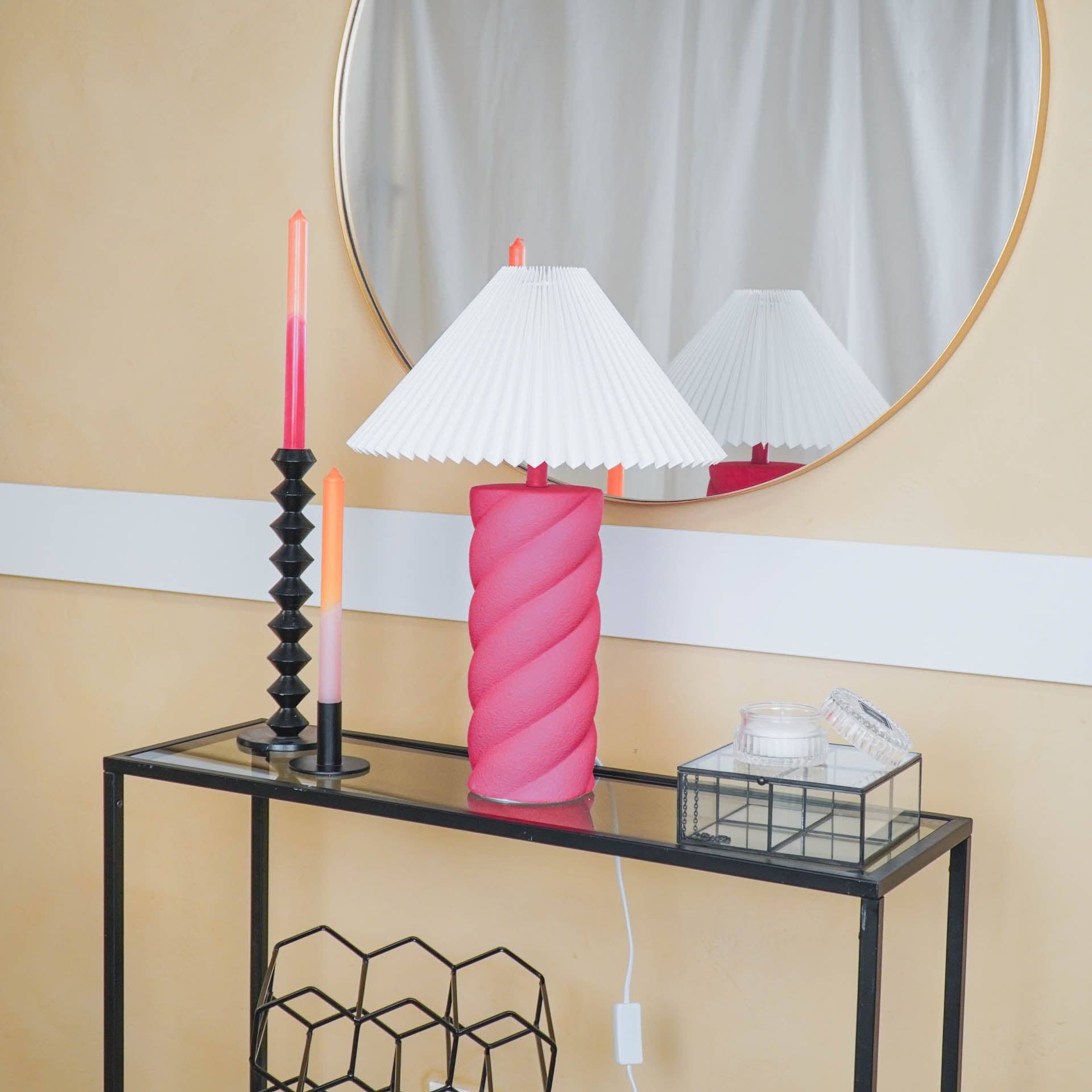 Lampada da tavolo in ceramica rosa neon con attacco E27 - 12x12x28 cm